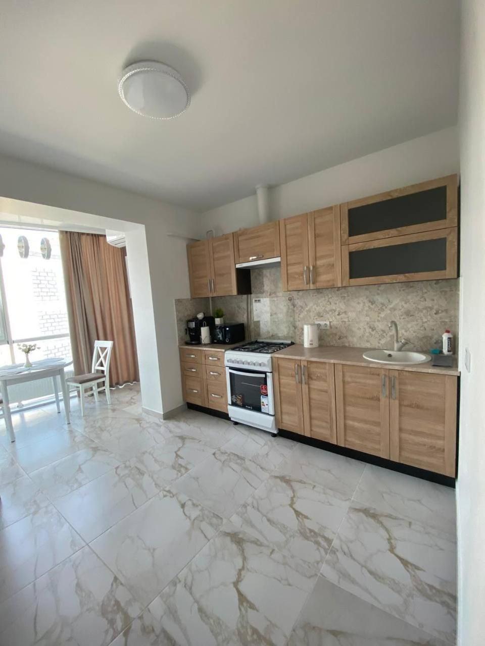 Atlant Luxury Big Family Five Apart On Golovna Поряд З Тц Депот Wi Fi 24 На 7 แชร์นิฟซี ภายนอก รูปภาพ