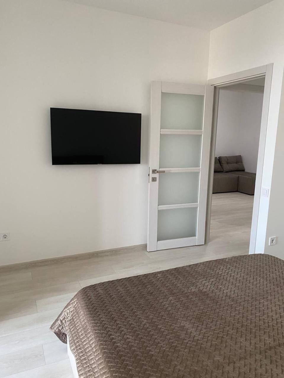 Atlant Luxury Big Family Five Apart On Golovna Поряд З Тц Депот Wi Fi 24 На 7 แชร์นิฟซี ภายนอก รูปภาพ